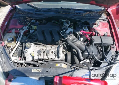 2006 Mercury Milan V6 from USA, damaged, VIN 3MEFM07196R604621